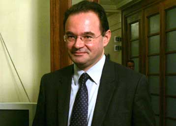 Οι πολίτες έχουν αντιληφθεί την κρισιμότητα της κατάστασης, τόνισε ο Γ.Παπακωνσταντίνου