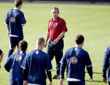 Απολύθηκε από την εθνική Σκοτίας ο προπονητής Τζορτζ Μπέρλι