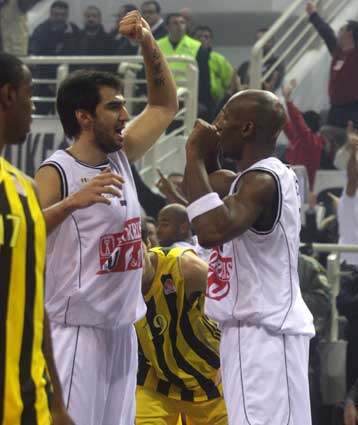 Με προβλήματα η προετοιμασία του ΠΑΟΚ για τον αγώνα Κυπέλλου με τον Ολυμπιακό