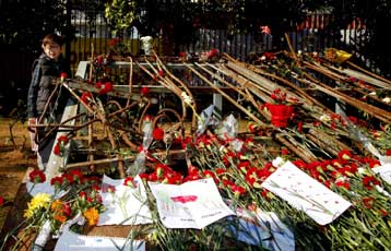 Με την πορεία στην αμερικανική πρεσβεία κορυφώνονται οι εκδηλώσεις για το Πολυτεχνείο