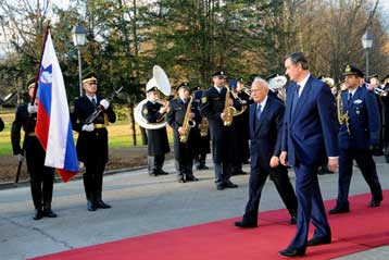 Επίσημη επίσκεψη στη Σλοβενία πραγματοποιεί ο Κάρολος Παπούλιας