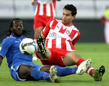 Ο Ολυμπιακός νίκησε τον Ιωνικό και… έχασε Ντουντού