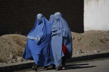 Την αυτοπυρπόληση επιλέγουν ως «λύση» από τις κακουχίες γυναίκες στο Αφγανιστάν