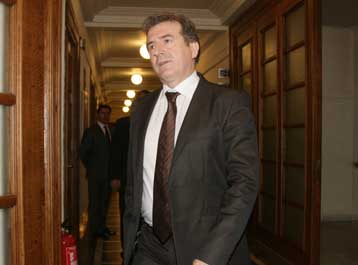 Μέτρα για την αντιμετώπιση της παράνομης μετανάστευσης ανακοίνωσε το υπουργείο