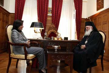 Φανερά ενοχλημένος ο Αρχιεπίσκοπος για τη φορολόγηση της εκκλησιαστικής περιουσίας