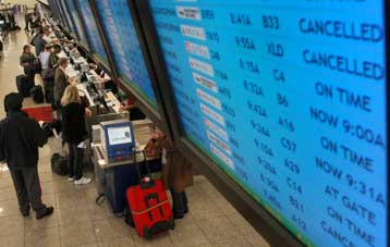 Καθηλώθηκαν τα αεροπλάνα στις ΗΠΑ λόγω βλάβης στο σύστημα ελέγχου πτήσεων