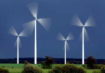 Επενδύσεις δισεκατομμυρίων από τις πετρελαϊκές εταιρείες σε πράσινη ενέργεια