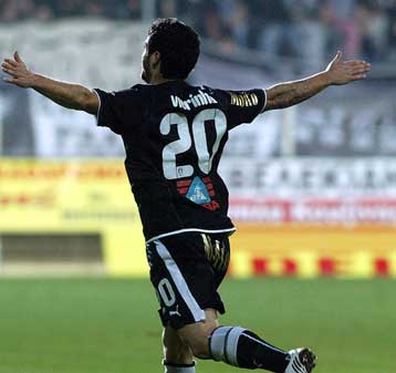 Βιεϊρίνια έτοιμος για όλα και νίκη επί του Αρη στο ντέρμπι της Τούμπας