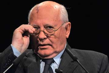 Με την ιδέα της επιστροφής στην πολιτική «φλερτάρει» ο Μιχαήλ Γκορμπατσόφ