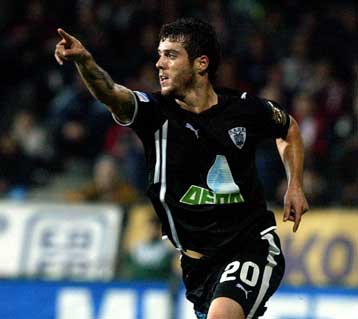 «Φάνηκε ποια είναι η μεγάλη ομάδα» είπε ο Βιεϊρίνια, έξαλλος με τη διαιτησία ο Κόκε