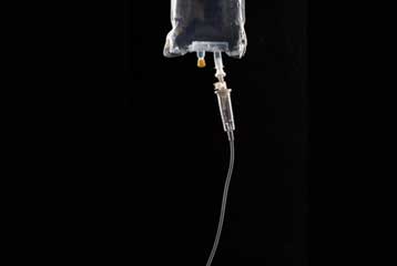 Η μορφίνη ανακουφίζει τους καρκινοπαθείς, ίσως όμως τροφοδοτεί τους όγκους