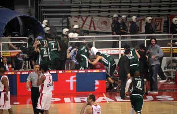 Τα μέτρα ασφαλείας για το ντέρμπι «αιωνίων» στο ΣΕΦ