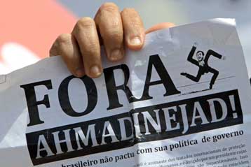 Από τη Βραζιλία ξεκίνησε ο Αχμαντινετζάντ την «αναζήτηση συμμάχων»