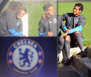 Κορυφώνεται η αγωνία για τα εισιτήρια της πρόκρισης σε τρεις ομίλους