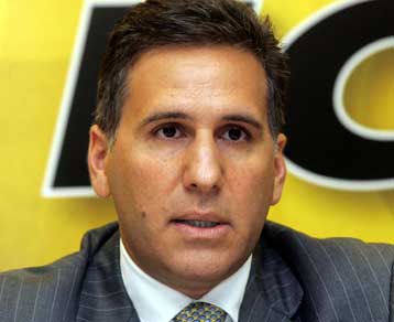 Στα χέρια του Νοτιά το 70% των μετοχών της ΠΑΕ ΑΕΚ μέχρι την Τρίτη