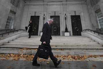 Βρετανική συνενοχή σε βασανιστήρια στο Πακιστάν καταγγέλλει η HRW