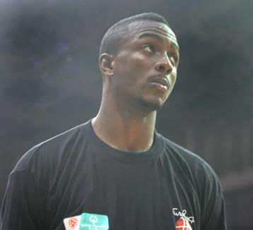 Ο Γιαννάκης έδιωξε τον Ουέιφερ από την προπόνηση του Ολυμπιακού