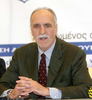 Ο Σεβαστής πήρε υπόσχεση εξόφλησης του ΣΕΓΑΣ, αλλά και… περικοπές από τον Μπιτσαξή