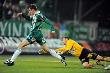 Τρίτη σερί ήττα για τη Στουρμ Γκρατς, που απομακρύνεται από την κορυφή