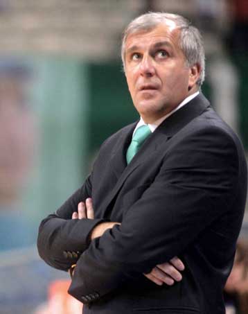 «Ένας ακόμη αγώνας…» είπε ο Ομπράντοβιτς για το ντέρμπι του ΣΕΦ