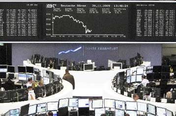 Το «ξεπούλημα» στις τράπεζες ρίχνει το Χρηματιστήριο στο επίπεδο των 2.200 μονάδων