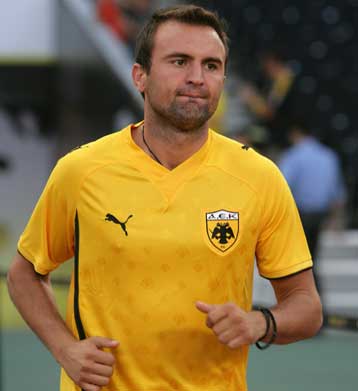 Με Λαγό αλλά και απουσίες η ΑΕΚ υποδέχεται τον ΠΑΟΚ