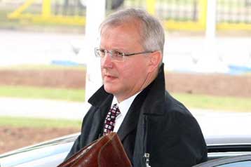 Επίτροπος Οικονομικών Υποθέσεων στη νέα Κομισιόν πιθανότατα ο Όλι Ρεν