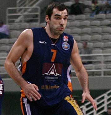 Ο ιός H1N1 «χτύπησε» και την Ολύμπια Λάρισας, θετικός ο Σπανός