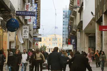 Μέτρα για την καταπολέμηση του παρεμπορίου ζητά ο Εμπορικός Σύλλογος Αθηνών