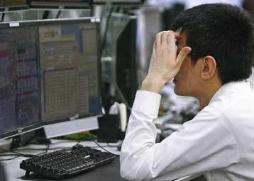 Στο υψηλότερο επίπεδο του επταμήνου, στο 2,20%, διευρύνθηκε το spread στα ομόλογα