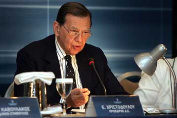 Εξελίξεις στα ΕΛΠΕ μετά την παραίτηση του προέδρου Τ.Χριστοδούλου