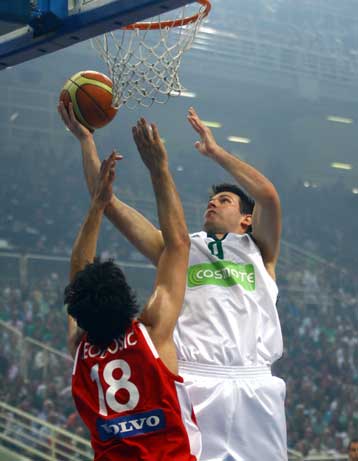 Ο Φώτσης πιστεύει στο «διπλό» του Παναθηναϊκού στο ΣΕΦ