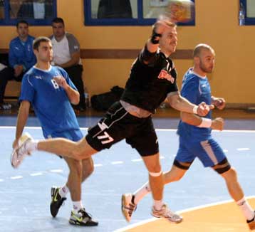 Ο Δούκας πήρε το ντέρμπι από τον Ζαφειράκη Νάουσας, παραμένει πρώτος ο ΠΑΟΚ