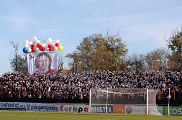 Η Λάρισα αποχαιρέτησε τον Ντε Νίγκρις με νίκη κόντρα στην Καβάλα