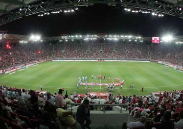 Μόνος στην κορυφή ο Ολυμπιακός με σόου Μήτρογλου