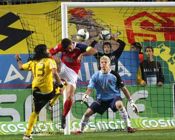 «Πάνθηρας» ο Πανιώνιος ισοφάρισε στο 93 τον Αρη με τον Κουμορτζί