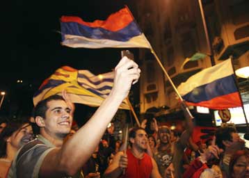 Ένας πρώην αντάρτης αναλαμβάνει την προεδρία της Ουρουγουάης