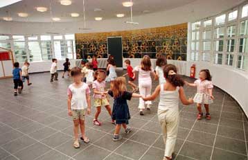 Υποχρεωτική, διετής προσχολική εκπαίδευση εφόσον εξασφαλιστούν οι υποδομές