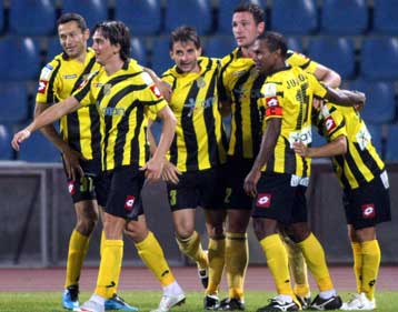 Ορφανός και Χίμπλινγκερ εκτός πλάνων Καραγεωργίου