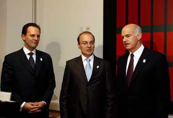 Ενεργότερο ρόλο του ΟΑΣΕ στις προκλήσεις του 21ου αιώνα ζητά ο Γ.Παπανδρέου