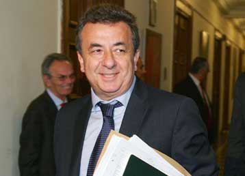 Αλλαγές στο νόμο για το ΕΣΠΑ προαναγγέλλει η κυβέρνηση