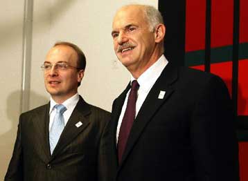 Να προλάβει αρνητικές εξελίξεις στην ενταξιακή της προοπτική επιδιώκει η ΠΓΔΜ