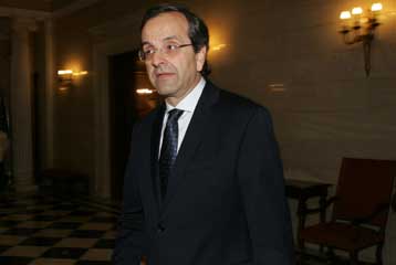 Δεν τίθεται θέμα μη στήριξης Παπούλια τον ερχόμενο Μάρτιο, δηλώνει η ΝΔ