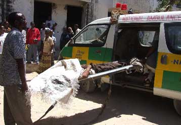 Νεκροί τρεις Σομαλοί υπουργοί από έκρηξη σε ξενοδοχείο στο Μογκαντίσου