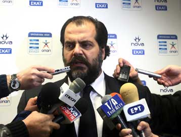 Ο Πατέρας διάδοχος του Θανόπουλου στην προεδρία της Σούπερ Λιγκ