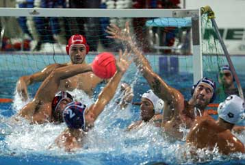 Η Βουλιαγμένη υποδέχεται την Παρασκευή κεκλεισμένων των θυρών τον Πανιώνιο