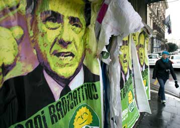 Πρώην μαφιόζος συνδέει τον Μπερλουσκόνι με την Κόζα Νόστρα