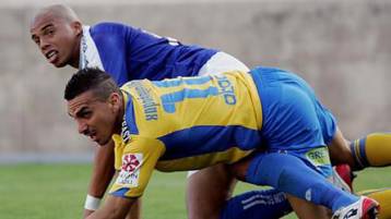 «Μοιρασιά» στο ντέρμπι της Κύπρου ανάμεσα στον AΠΟΕΛ και τον Απόλλωνα Λεμεσού