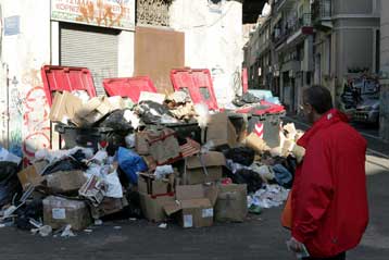 Παρέμβαση της Δικαιοσύνης για την απεργία στην καθαριότητα ζήτησε ο δήμαρχος Αθηναίων