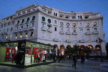 Υπό κατάληψη ο κινηματογράφος Ολύμπιον στη Θεσσαλονίκη